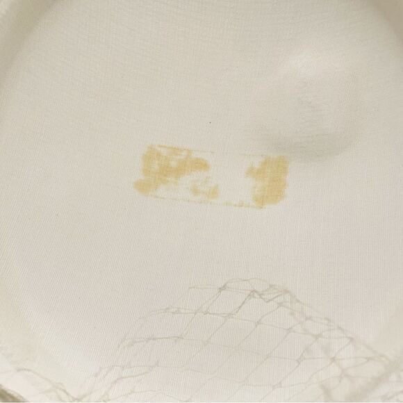 Vintage 1950s Ivory Mushroom Hat Daisy Lace Trim & Net Veil Bridal Cocktail - Picture 12 of 14